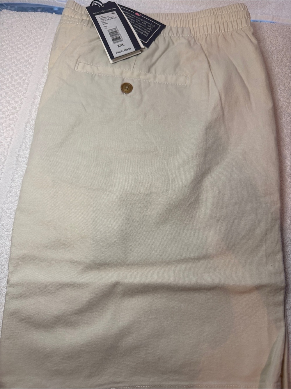 Vineyard Vines XXL Men’s Cream Pull On Elastic Waist Shorts